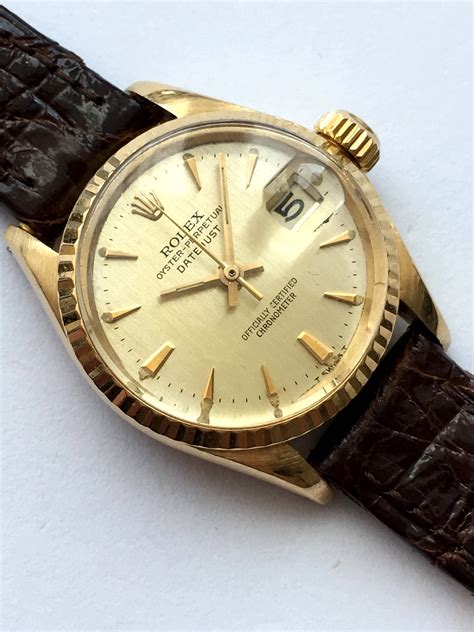 rolex datejust vollgold 18k zifferblatt grün|Rolex Datejust wrist watch.